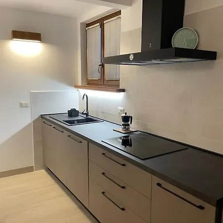 Apartment Nel Vecchio Borgo