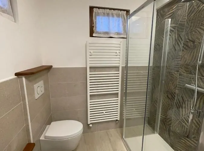 Nel Vecchio Borgo Apartment *